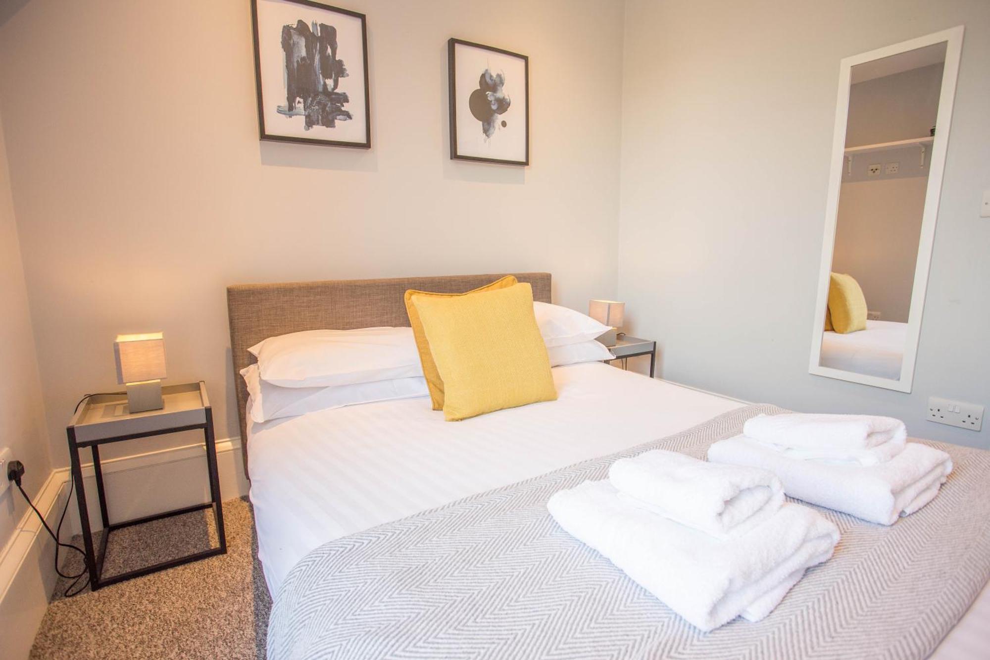 Cosy, Central Flat For Up To 4 With Park View Oksford Zewnętrze zdjęcie